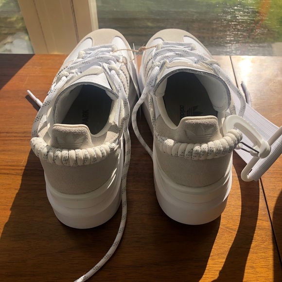 ✨SOLD✨ ADIDAS x IVY PARK Super Sleek 72 - Picture 5 of 9